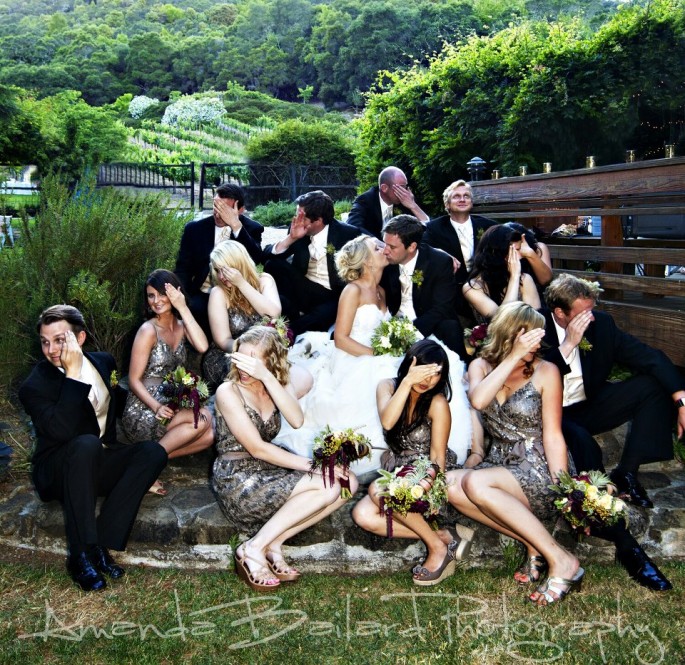 15-of-the-most-awesome-bridal-party-poses...-ever-e1347039411414