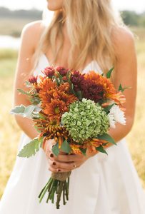 fall-wedding-bouquets-alyssa-joy-photography