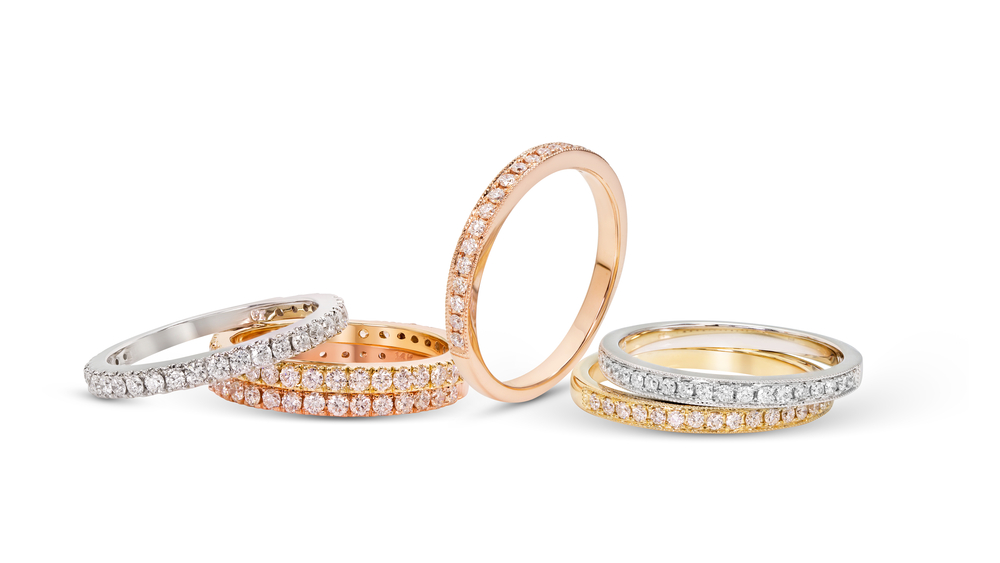 結婚指輪にもなるハーフエタニティの婚約指輪2022年決定版