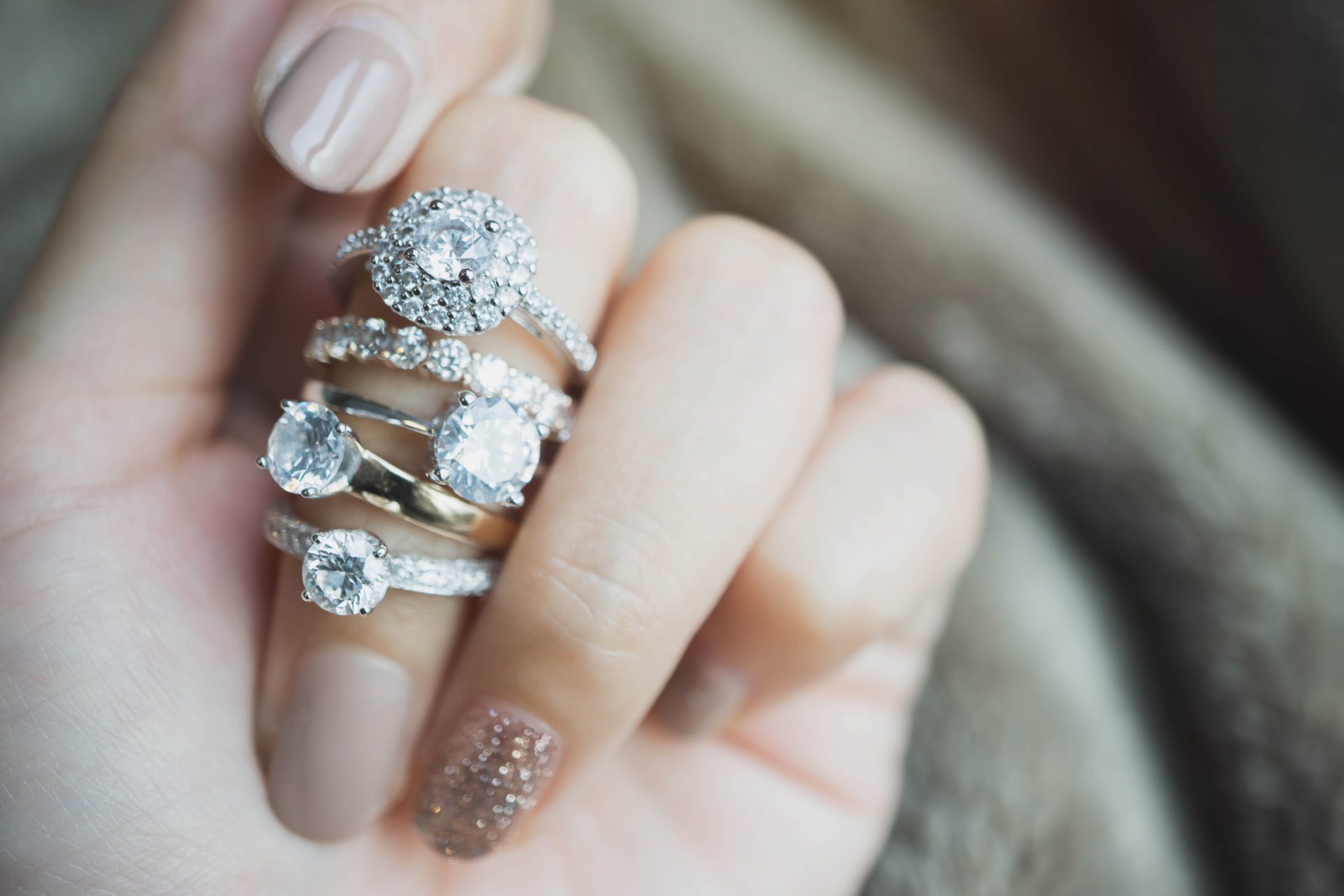 婚約指輪の人気ブランドランキング 国内海外別 価格帯別
