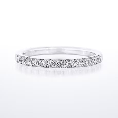 OREternity（銀座ダイヤモンドシライシ）の婚約指輪
