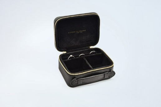 ラザールダイヤモンド クリスマス フェア